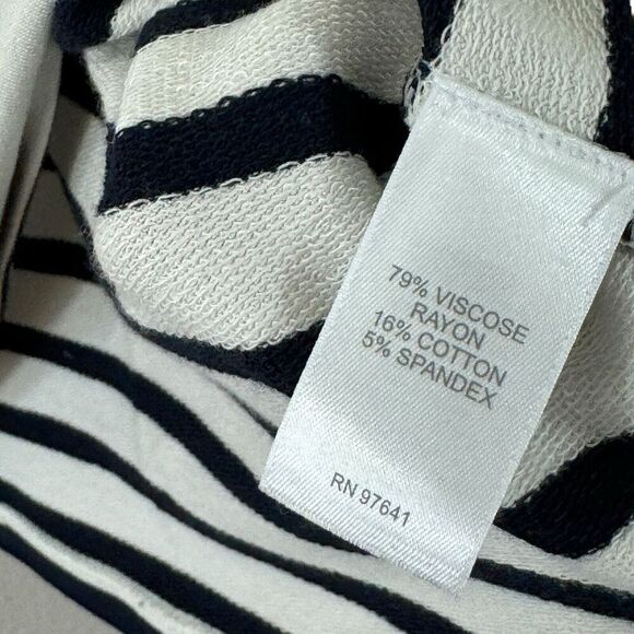 J Jill Medium Top Striped Pullover Black & White Long Sleeve Womens - Picture 9 of 16